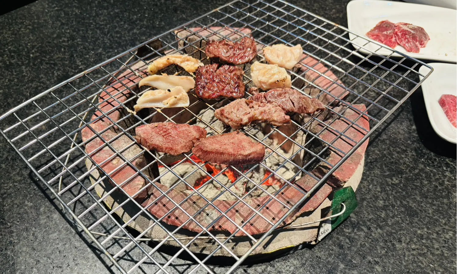 焼肉 / Yakiniku