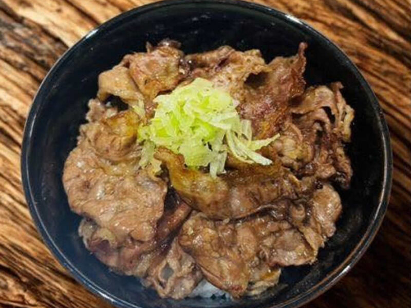 បាយសាច់គោអាំងធ្យូង